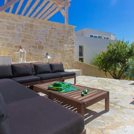 Jasmin ポセダリェ